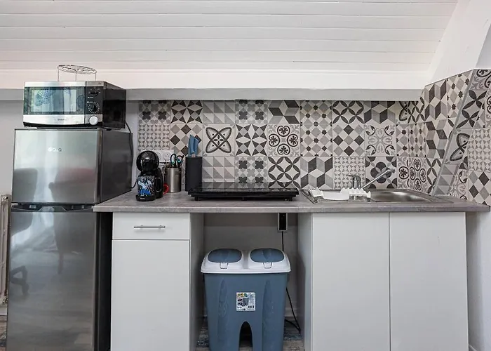 Casa Azur @ Parking Gratuit 24/24 Апартаменты *