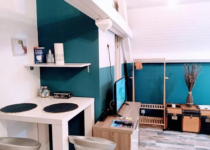 Casa Azur @ Parking Gratuit 24/24 Апартаменты